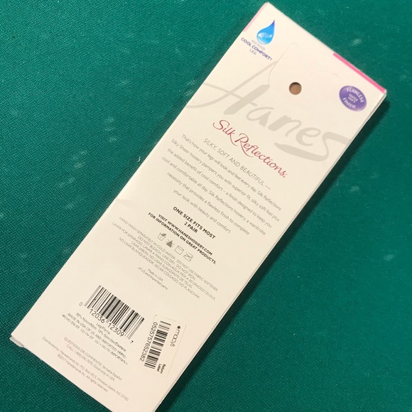 Hanes 2-pack sheer toe knee high hoseiry - Picture 4 of 5